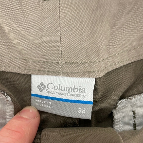 Columbia Men's Size 38 Nylon Blend Hiking Shorts 10" Inseam Brown - Picture 6 of 6